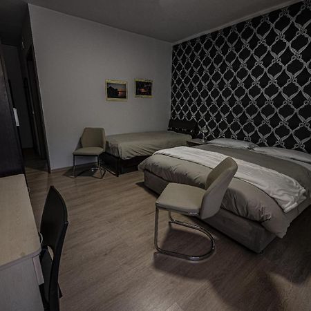 Il Triclinio B&B ピアッツァ・アルメリーナ エクステリア 写真