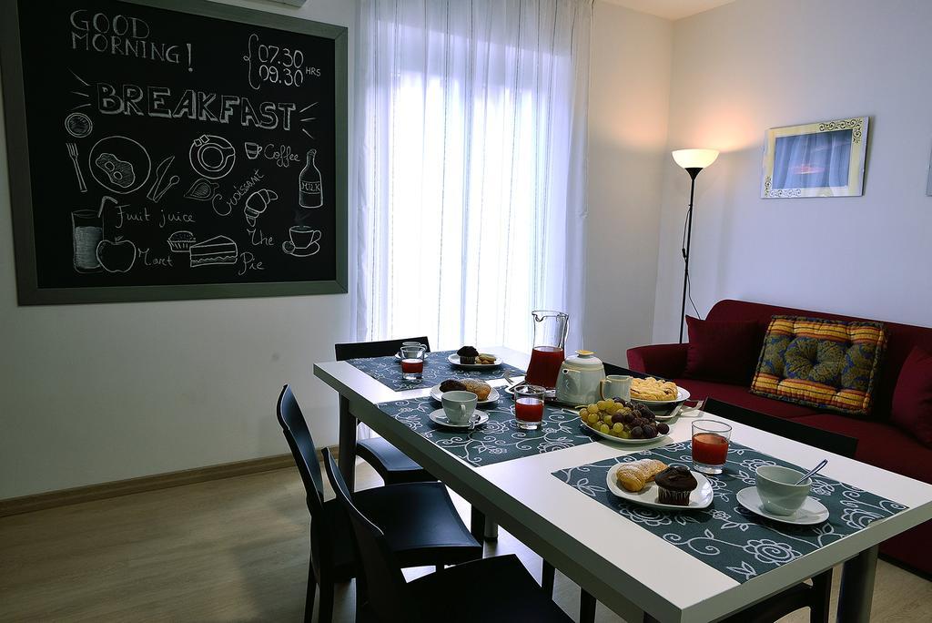 Il Triclinio B&B ピアッツァ・アルメリーナ エクステリア 写真